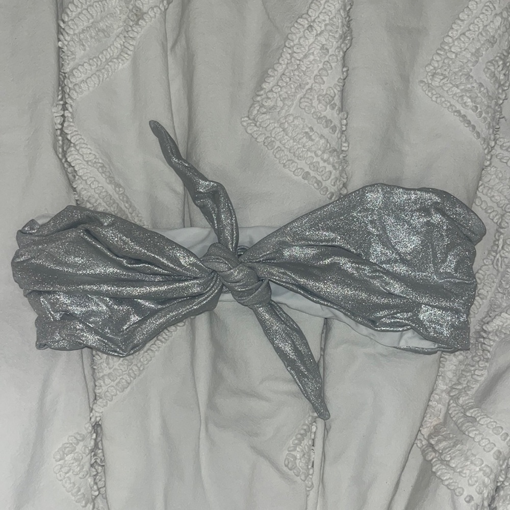 Kai lani metallic bikini top size small